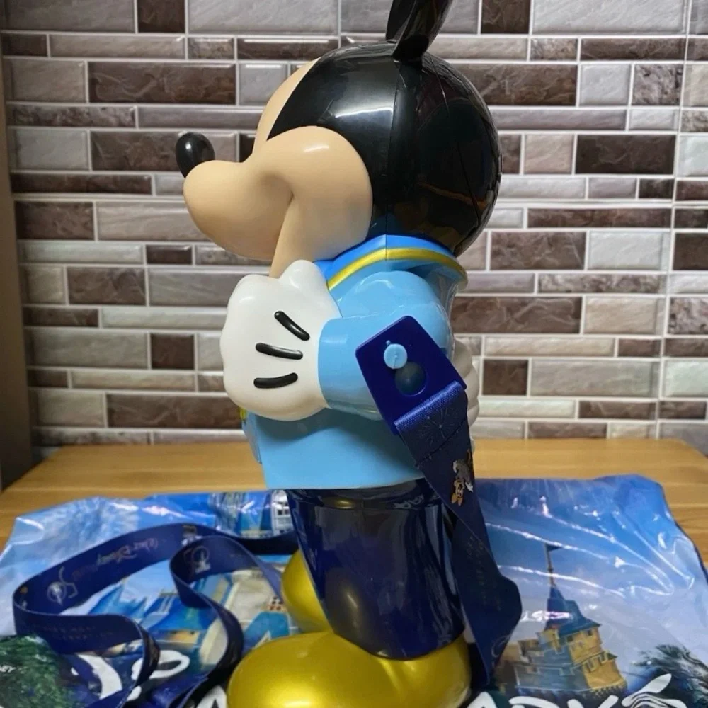 NEW Walt Disney World 50th Anniversary Celebration Mickey Mouse Popcorn Bucket